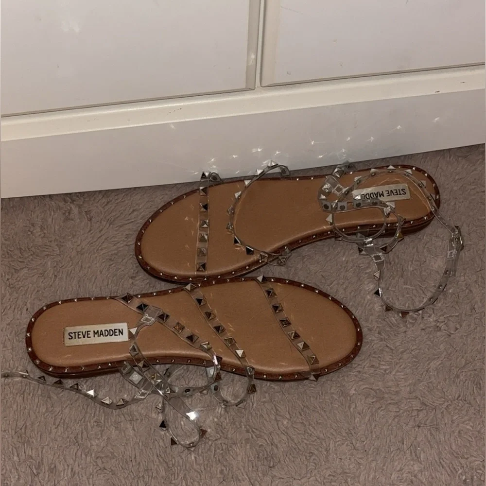 Steve Madden Sandal - Picture 2 of 3